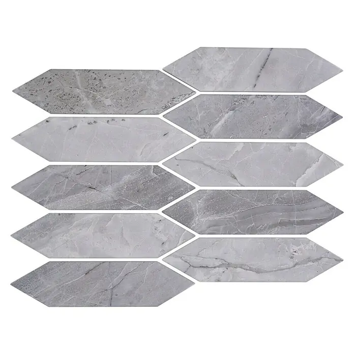 Mosaikfliese Hexagon CIM LHX GSL - 31,3 x 25,8 cm, Hellgrau, Matt - Diese Abbildung zeigt ein Muster aus grauen Marmor-Pfeilfliesen, das eine elegante und moderne Wand- oder Bodengestaltung ermöglicht.