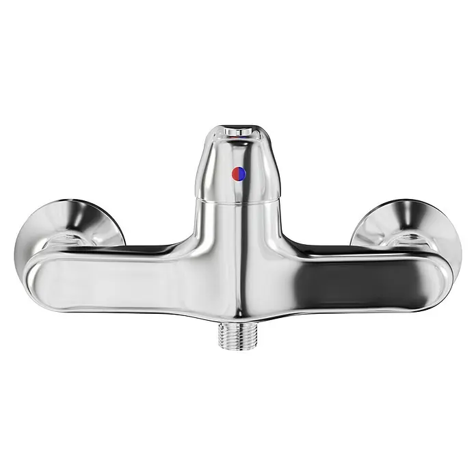 Mixomat Sirani Brausearmatur - Chrom, Glänzend - Nahaufnahme einer glänzenden Chrom-Wannenarmatur mit Temperaturanzeige, die ein modernes Baddesign betont.