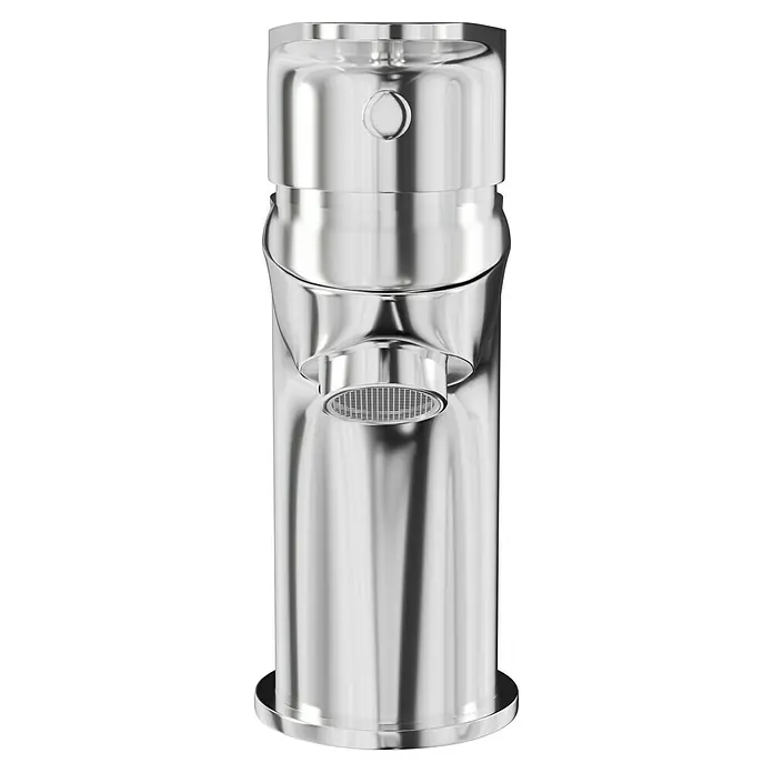 Camargue Elba Waschtischarmatur - Hochdruck, Chrom, Glänzend - Nahaufnahme eines glänzenden, modernen Chrom-Wasserhahns mit einem schlanken Design und einem Wasserspar-Belüfter.