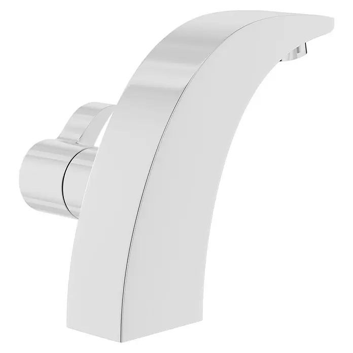 Camargue Waschtischarmatur Tarragona - Chrom, Glänzend - Nahaufnahme eines modernen, chromfarbenen Wasserhahns mit geschwungenem Design, der Eleganz und Funktionalität für jedes Badezimmer verspricht.