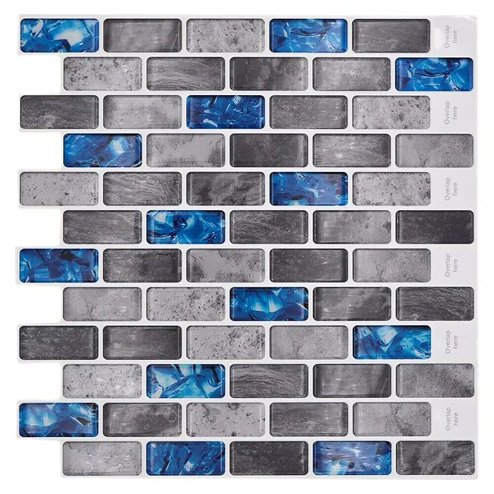 Selbstklebemosaik Rechteck Mix SVM MS08 - 30,5 x 27,5 cm, Mehrfarbig, Glänzend - Nahaufnahme einer Wandfliese in Steinoptik mit blauen Akzenten, ideal für moderne Innenräume.