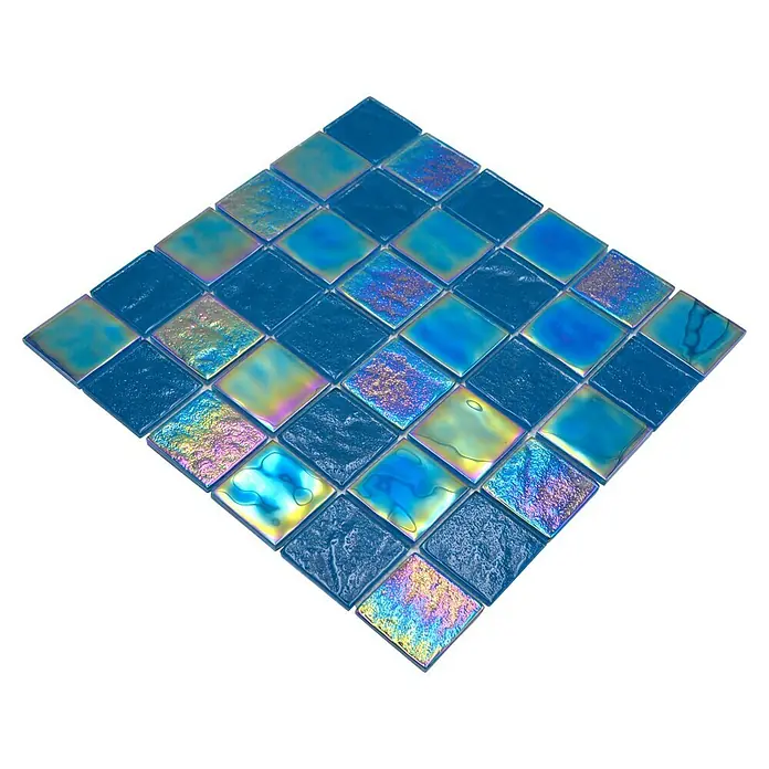Mosaikfliese Quadrat Crystal Mix CM S463 - 29,8 x 29,8 cm, Azurblau, Glänzend - Quadratisches Mosaik aus schillernden, meerblauen Glasfliesen, die ein elegantes und schimmerndes Design für jeden Raum bieten.