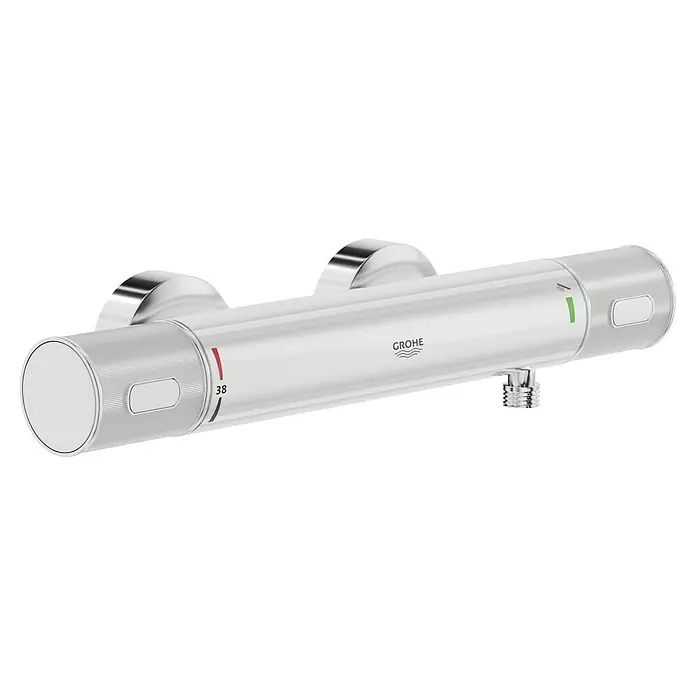 Grohe Precision Feel Brausethermostat - Chrom - Abgebildet ist eine Grohe Duscharmatur mit Temperaturregler, die durch ihr modernes Design und hochwertige Verarbeitung überzeugt.