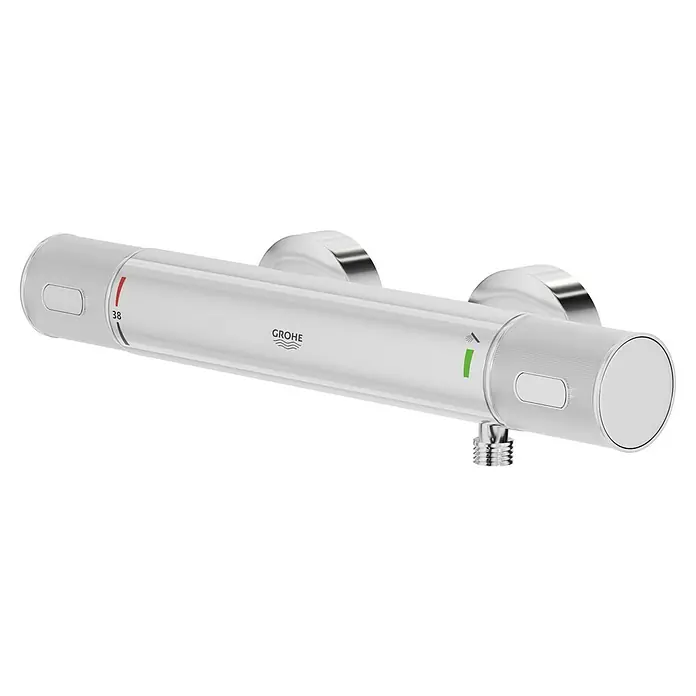 Grohe Precision Feel Brausethermostat - Chrom - Nahaufnahme eines Grohe Thermostat-Duschsystems mit klarer Temperaturanzeige und modernem Design.