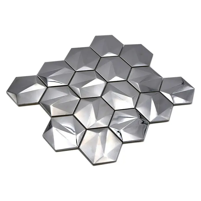 Mosaikfliese Hexagon HXM 40SB - 26,2 x 23 cm, Titanium Stahl, Glänzend - Hier ist ein faszinierendes Bild von modernen, sechseckigen Metallfliesen mit einem dreidimensionalen geometrischen Design, das jedem Raum einen Hauch von Eleganz verleiht.