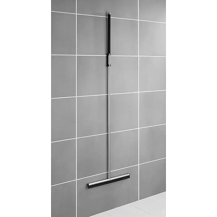 Wenko Bad-& Duschabzieher - Länge: 133 cm, Edelstahl/Schwarz, Matt - Silber-schwarzer Duschabzieher mit langem Griff, vertikal hängend.