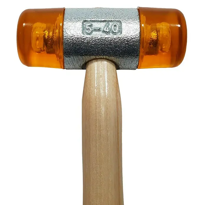 Heka Schonhammer550 g, Eschenholz, Durchmesser Kopf: 40 mm - Nahaufnahme eines Schonhammers mit Holzgriff und gelben Schlagflächen, ideal für präzise Arbeiten.