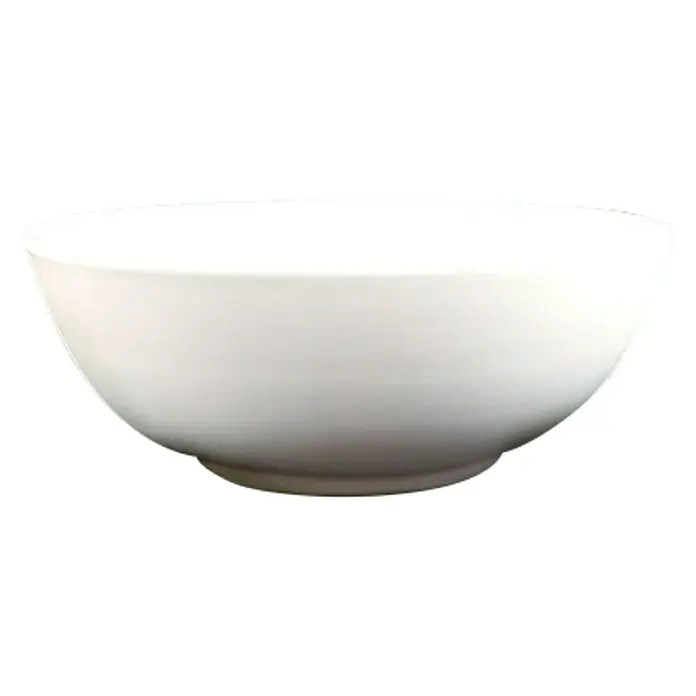 Cuenco para piezas decorativas - Ø x Al: 15 x 6 cm, Otros, Blanco - Primer plano de un cuenco de cerámica blanco vacío sobre un fondo negro. Ideal para cereales, sopas o postres.