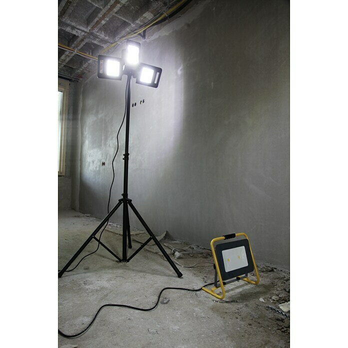 Profi Depot LED-StrahlerSchwarz, Mit Stativ, 50 W, IP54 Front View