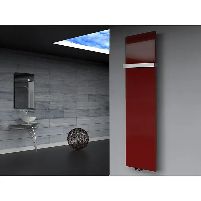 Szagato Designheizkörper Manhattan 3 - B x H: 470 x 1.800 mm, Wärmeleistung bei Vorlauftemperatur von 75 °C (D: 50): 1.118 W, Rot, Mit 1 Handtuchhalter (50 mm) - Luxuriöser, rotglänzender Handtuchwärmer als Blickfang im modernen Bad. Elegantes Design für stilvolle Wärme und Komfort.
