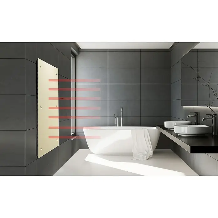 Admiral Infrarot-Glasheizkörper - 450 x 1.200 mm, 850 W, Weiß - Ein Badezimmer mit einem modernen Heizkörper, einer freistehenden Badewanne und einem Doppelwaschtisch mit Spiegel.