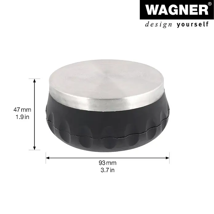 Wagner System Bodentürstopper EH5210 - Ø x H: 93 x 47 mm, Stahl - Abgebildet ist ein runder Möbelknopf von Wagner mit einer silbernen Oberseite und einem schwarzen, geriffelten Sockel.