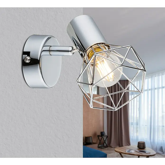 Globo Xara I Foco de pared - 40 W, L x An x Al: 13 x 10 x 15 cm, Plateado, Plateado, E14 - Lámpara de pared con acabado cromado y pantalla geométrica para iluminación moderna.\n