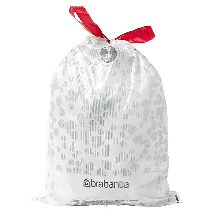 Brabantia Bolsas de basura PerfectFit - 20 l, 10 ud. - Una bolsa de basura Brabantia llena de 20 litros con un lazo rojo sobre un fondo negro.