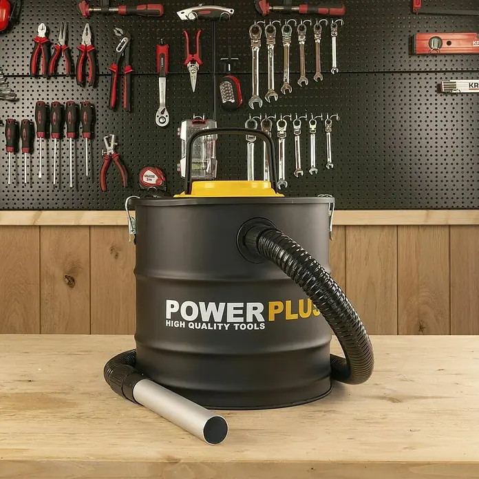 PowerPlus Aspirador de cenizas eléctrico POWX3013 - 1.600 W, Volumen de recipiente: 20 l, Sin bolsa - Aspiradora de cenizas y polvo Powerplus, ideal para taller. Diseño robusto para tareas exigentes y larga duración.
