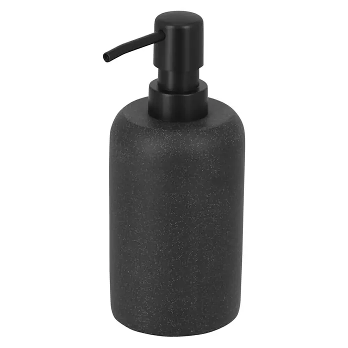 Camargue Seifenspender Stone - Polyresin, Schwarz - Nahaufnahme eines schwarzen Seifenspenders mit einem marmorierten Finish und einem glänzenden schwarzen Spenderkopf vor einem schwarzen Hintergrund.
