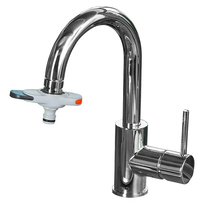 Gardena Hahnstück - Geeignet für: Wasserhähne mit Perlstrahlkopf - Ein glänzender Chrom-Wasserhahn mit einem zusätzlichen Anschluss, ideal für den Einsatz in Laboren oder Werkstätten.