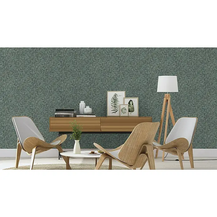 Rasch Factory V Vliestapete Blatt - Grün, Floral, 10,1 x 0,53 m - Elegante Wohnraumgestaltung mit einer Wandtapete mit filigranem Blätterdesign in beruhigenden Grüntönen, die eine harmonische Atmosphäre schafft.
