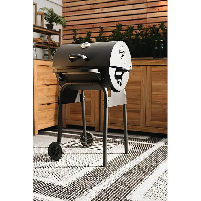Grillstar Holzkohlegrill Grilltonne - B x T x H: 68 x 66 x 109 cm, Grillfläche (B x T): 46 x 43 cm, Schwarz - Hier ist ein Holzkohlegrill mit robustem Design und praktischen Rollen für den flexiblen Einsatz im Außenbereich.