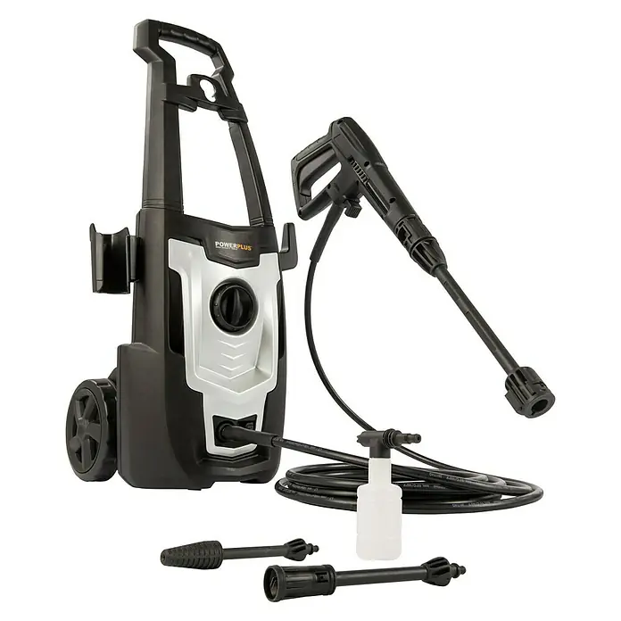 PowerPlus Hidrolimpiadora de alta presión POWXG90405 - 110 bar, 1.400 W, Capacidad de bombeo: 390 l/h - La imagen muestra una hidrolimpiadora Powerplus con accesorios como pistola, boquillas y dispensador de jabón, ideal para limpieza.