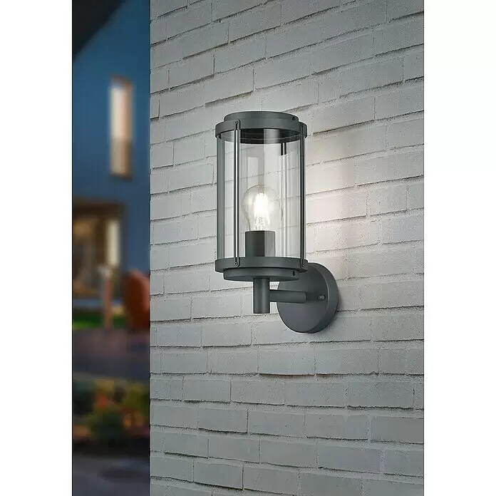 Trio Leuchten Außenwandleuchte TANARO - 40 W, L x B x H: 18,5 x 14,5 x 32,5 cm, Anthrazit, IP44 - Stimmungsaufnahme