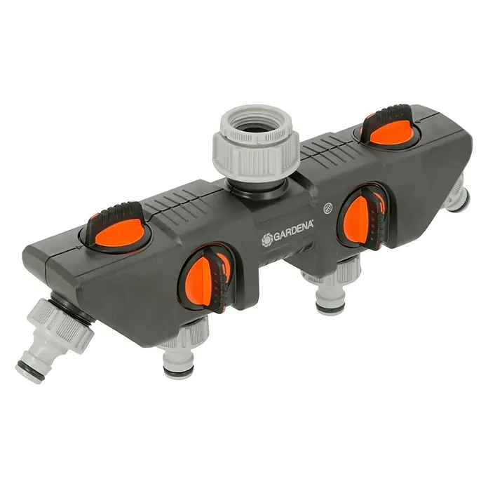 Gardena 4-Wege-Verteiler - Gewindegröße Wasserhahn: 26,5 mm (G 3/4“) - Graues Gardena 4-Wege-Ventil zur Bewässerung von Gärten und Rasenflächen mit orangefarbenen Griffen zur Steuerung der Wasserzufuhr zu einzelnen Schläuchen.