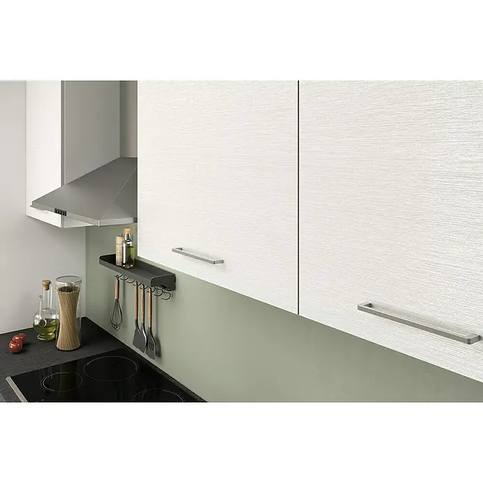 Marinelli Cucine Vormontierte Küchenzeile Idra - Breite: 250 cm, Weiß, Mit Elektrogeräten - Küchenansicht mit weißen Schränken und Utensilienhalter. Praktische Küchenorganisation mit stilvollen Akzenten und moderner Dunstabzugshaube.