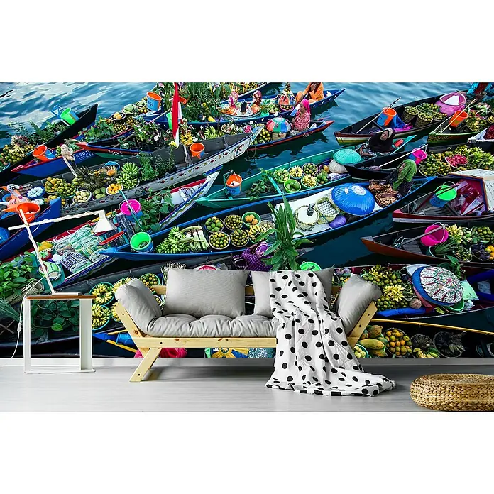 Papermoon Premium collection Fototapete Banjamarsin Floating Market - B x H: 450 x 280 cm, Vlies - Wandbild mit einem bunten schwimmenden Markt. Die lebhaften Farben und exotischen Früchte bringen einen Hauch von Abenteuer in jeden Raum.