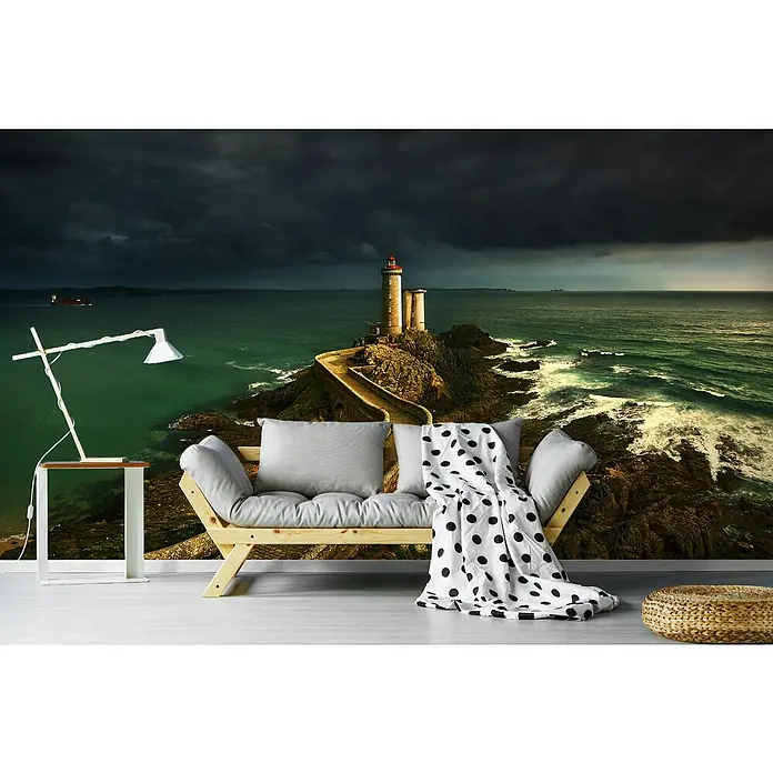 Papermoon Premium collection Fototapete Regen kommt - B x H: 250 x 186 cm, Vlies - Wandbild mit Leuchtturm-Motiv, das eine gemütliche Atmosphäre schafft. Perfekt für Wohnzimmer oder Schlafzimmer.