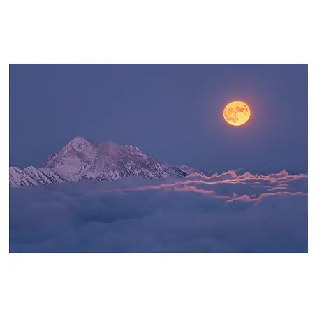 Papermoon Premium collection Fototapete Mond über den Wolken