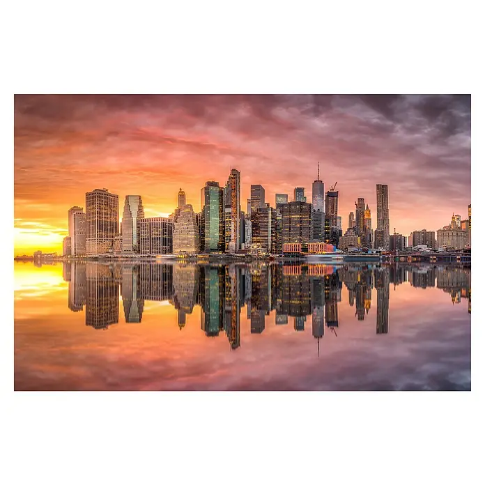 Papermoon Premium collection Fototapete New York Glühen I - B x H: 250 x 186 cm, Vlies - Spiegelbild der Skyline von New York bei Sonnenaufgang. Die Wolken und das Wasser reflektieren die Farben des Himmels.