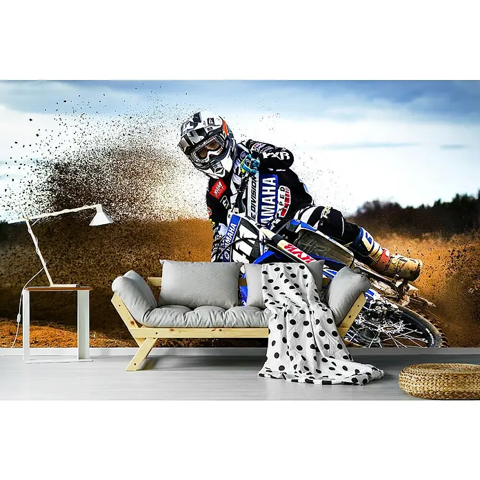 Papermoon Premium collection Fototapete Wüstenkönig - B x H: 250 x 186 cm, Vlies - Ein modernes Zimmer mit einer Fototapete mit Motocross-Motiv, die eine dynamische Atmosphäre schafft und die Liebe zum Motorsport zeigt.