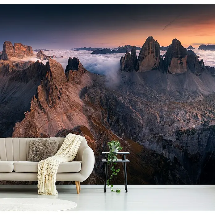 Papermoon Premium collection Fototapete Tre Cime Dilavaredo - B x H: 300 x 223 cm, Vlies - Wandbild mit Bergmotiv im Wohnzimmer. Das Wandbild zeigt eine beeindruckende Berglandschaft und verleiht dem Raum eine natürliche Atmosphäre.