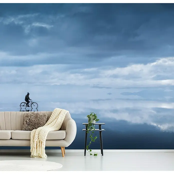 Papermoon Premium collection Fototapete In den Himmel gehen - B x H: 350 x 260 cm, Vlies - Einzigartige Fototapete mit einem Radfahrer auf einem See, die eine beruhigende Atmosphäre in jeden Raum bringt. Ideal für moderne Wohnräume.