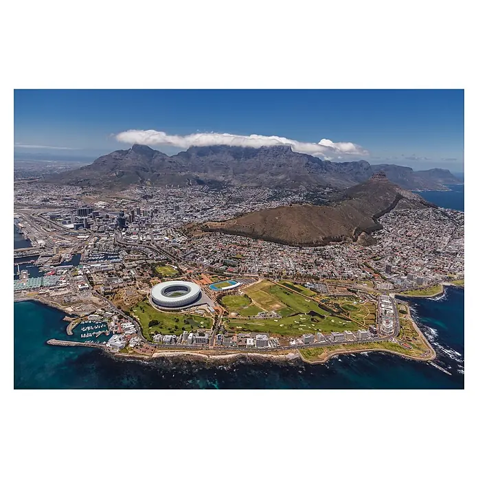 Papermoon Premium collection Fototapete Südafrika Kapstadt - B x H: 250 x 186 cm, Vlies - Luftaufnahme von Kapstadt, Südafrika, mit dem ikonischen Tafelberg, dem Stadion und der Küstenlinie. Ein beeindruckendes Panorama!