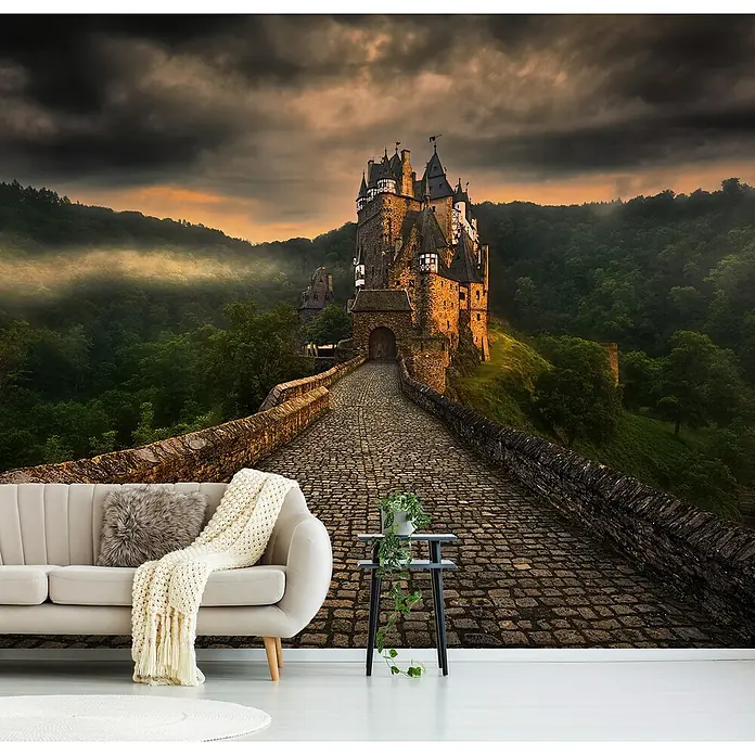 Papermoon Premium collection Fototapete Eltz I - B x H: 250 x 186 cm, Vlies - Fototapete mit mittelalterlicher Burg, die eine stimmungsvolle Atmosphäre schafft. Ideal für ein fantasievolles Raumdesign.
