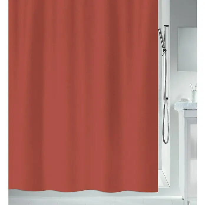 Spirella Cortina de baño Primo - An x Al: 180 x 200 cm, Terracota - Foto de baño con una cortina de ducha de color óxido sólido, que cubre parcialmente la zona de la ducha. Accesorios de baño claros al fondo.