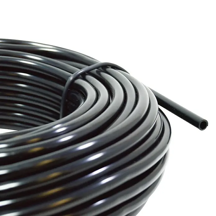 Tubo de instalación Micro goteo - 4 mm, 25 m, Negro - Tubo de PVC negro enrollado, perfecto para riego u otras aplicaciones donde se requiere flexibilidad.