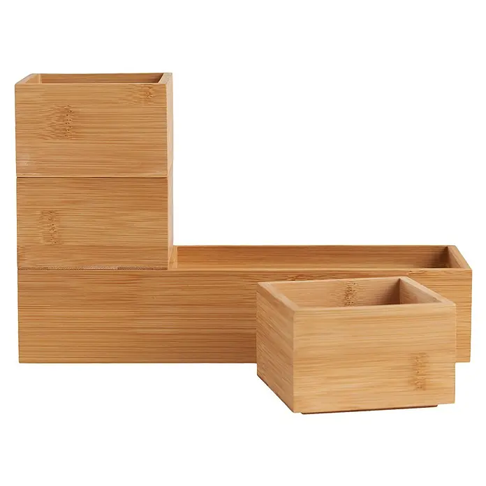Set cajas de madera sin tapa - 4 pzs., Material: Madera - La imagen muestra un organizador de escritorio modular de bambú con varios compartimentos para guardar material de oficina.