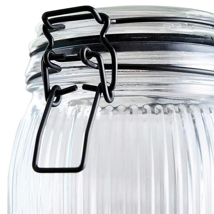 Frasco con cierre mecánico - 900 ml, Vidrio - Primer plano de un tarro de vidrio con cierre de clip, ideal para almacenar alimentos y otros objetos con estilo.