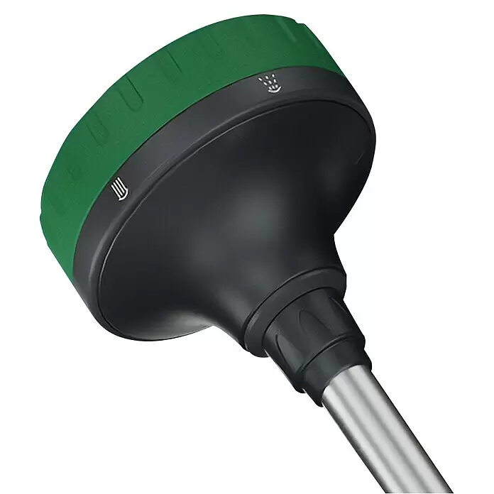 Grimsholm Green Gießstab - Länge: 50 cm, Aluminium/Kunststoff - Grüner und schwarzer Gartenbrausekopf mit verstellbaren Sprühbildern, an einem silbernen Metallschaft.