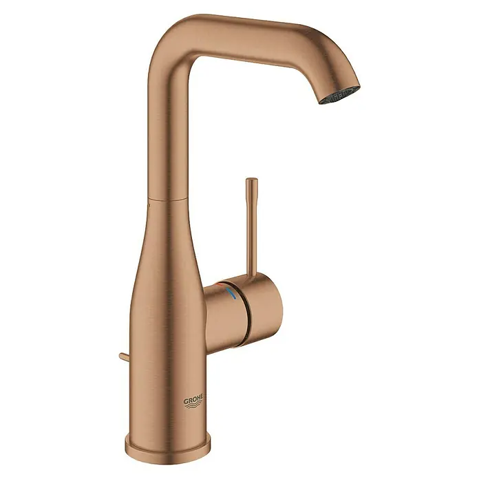 Grohe Essence New Waschtischarmatur L-Size - Mit Zugstange, Warm Sunset, Matt - Nahaufnahme einer gebürsteten Roségold-Küchenarmatur von Grohe, die modernes Design und Funktionalität vereint.