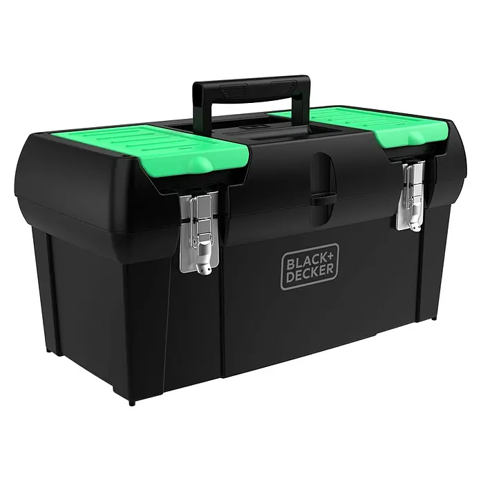 Black+Decker reviva Caja para herramientas - 19'', Polipropileno - Una caja de herramientas Black+Decker negra con una tapa verde y una asa de transporte robusta para facilitar el transporte de herramientas.