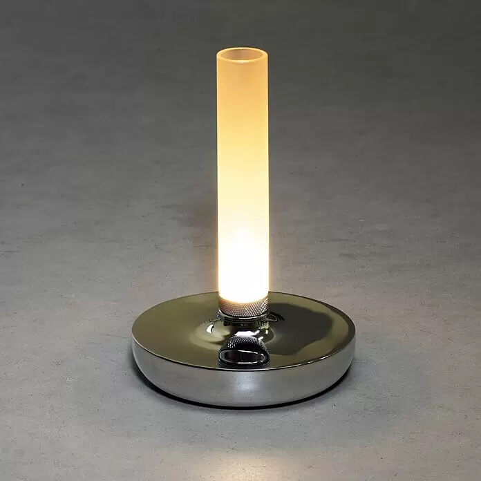 Konstsmide Akku-Tischleuchte Biarritz - 2,5 W, L x B x H: 13,5 x 13,5 x 20,5 cm, Silber, Warmweiß - Bildausschnitt