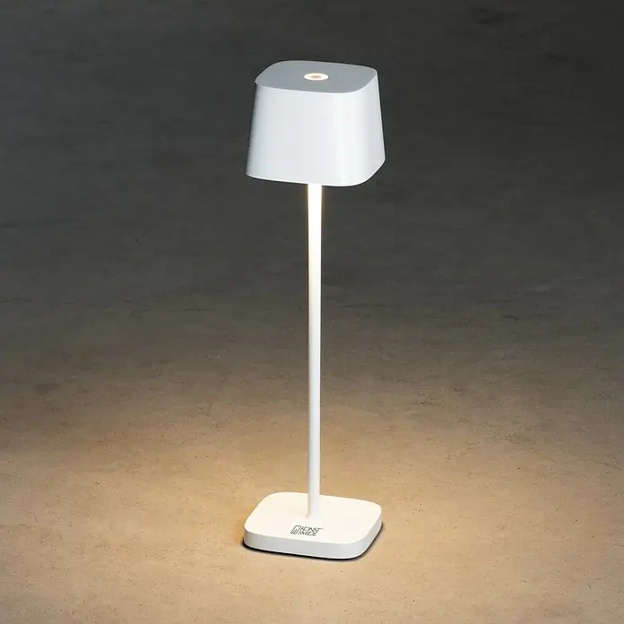 Konstsmide Akku-Tischleuchte Capri Mini - 2,2 W, L x B x H: 7 x 7 x 25 cm, Weiß, Mehrfarbig, Akkubetrieben - Minimalistische weiße Tischleuchte. Das sanfte Licht und das schlichte Design machen sie zu einem modernen Blickfang für jeden Raum.
