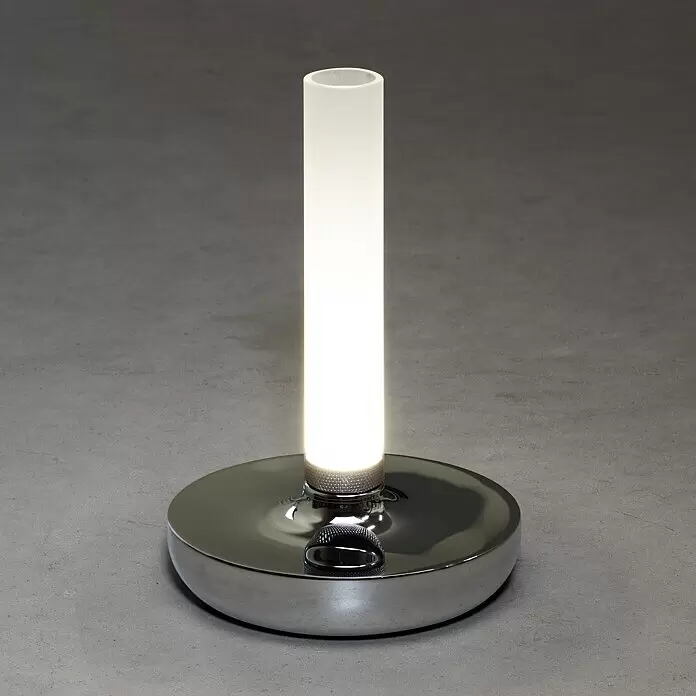 Konstsmide Akku-Tischleuchte Biarritz - 2,5 W, L x B x H: 13,5 x 13,5 x 20,5 cm, Silber, Warmweiß - Bildausschnitt
