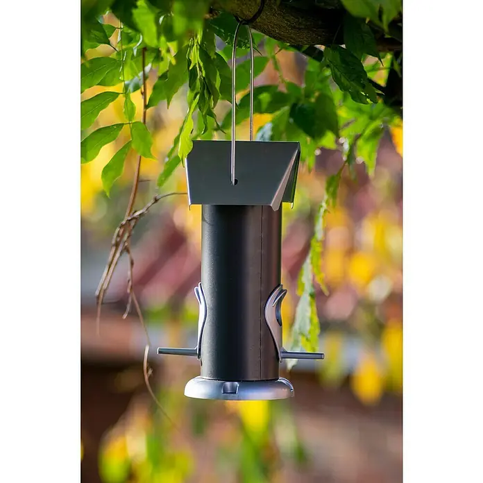 Dobar Futtersäule - L x B x H: 11 x 11 x 23 cm, Metall, Schwarz/Silber - Dieser moderne Vogelfutterspender in Schwarz und Silber hängt an einem Baum und bietet gefiederten Freunden einen stilvollen Futterplatz.