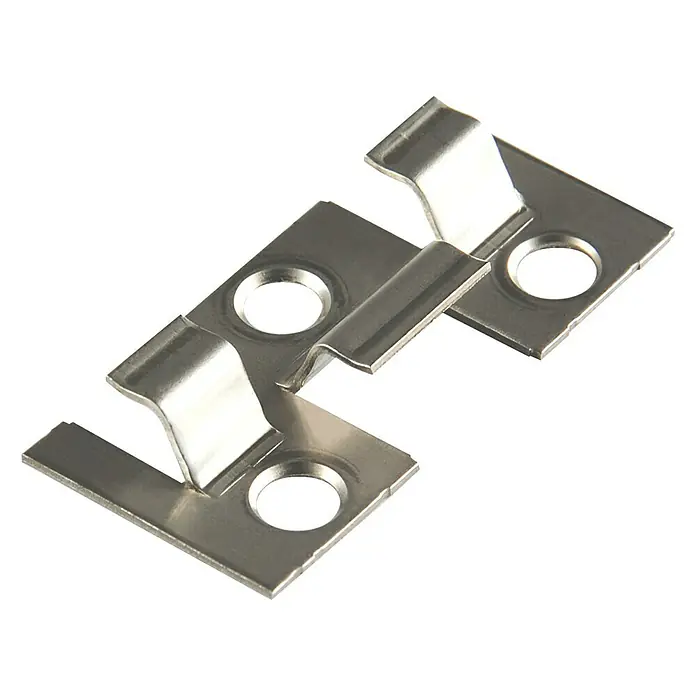 Kovalex Befestigungsclips - 25 Stk. - Metallverbinder: Zwei silberne Metallverbinder mit Löchern und Laschen, die für elektronische Anwendungen geeignet sind.