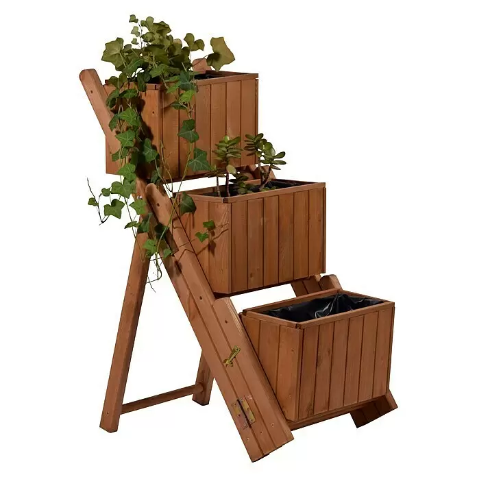 Dobar Pflanzkasten - L x B x H: 41 x 55 x 85 cm, Kunststoff, Braun - Hölzerner Etagen-Pflanzständer mit drei rechteckigen Pflanzkästen, zwei bepflanzt, einer leer mit schwarzer Auskleidung.