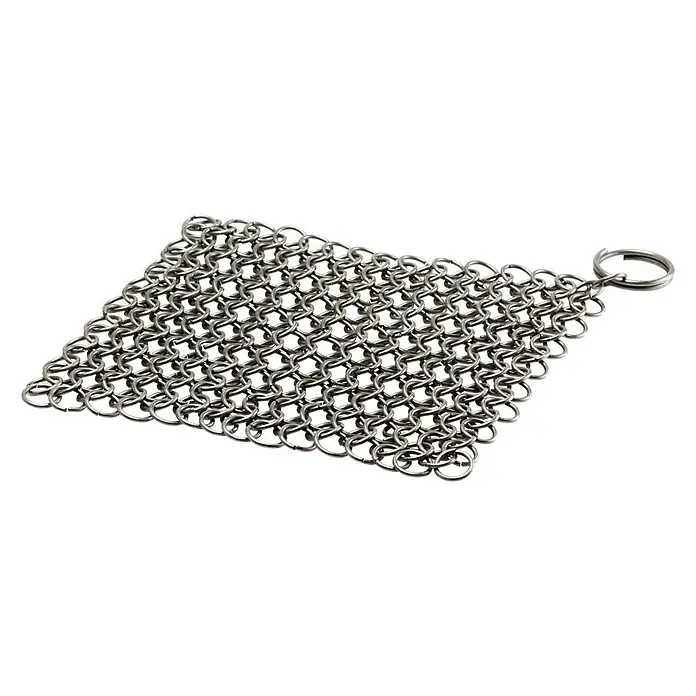 Petromax Grillreiniger Ringreiniger - 12,5 x 12,5 cm, Edelstahl - Ein viereckiger Topfreiniger aus Edelstahl-Kettengeflecht mit einem Aufhängering, ideal für die Reinigung von Kochgeschirr.